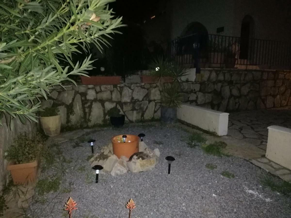 Villa Elan Μουρί Εξωτερικό φωτογραφία